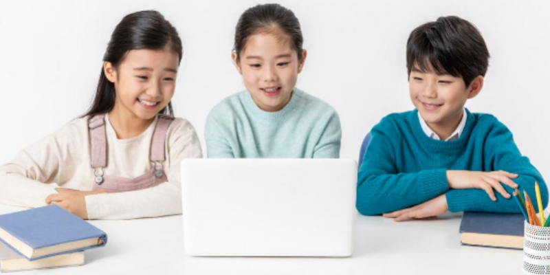 Tri thức Đất Việt 